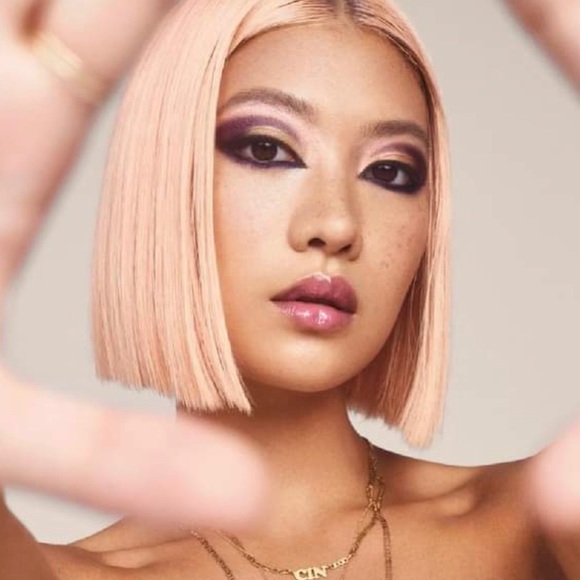 SMASHBOX Gloss Angeles Extra Shine Lip Gloss CLEAR - Picture 2 of 11